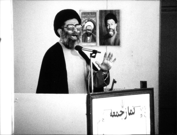 Ali Khamenei Iranischer Pr�sident Ali Khamenei, der Nachfolger des verstorbenen Ayatollah R. Khomeini., Copyright: UnitedxArchivesxSvenxSimon Nur redaktionelle Nutzung. Editorial usage only. UnitedArc ...