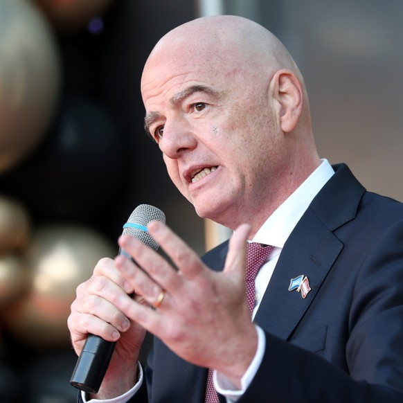 Le président de la FIFA Gianni Infantino en pétard contre l'UEFA