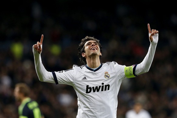 epa03496549 Real Madrid&#039;s Brazilian midfielder Ricardo Izecson &#039;Kaka&#039; celebrates after scoring their third goal against Ajax during the UEFA Champions League group D soccer match played ...