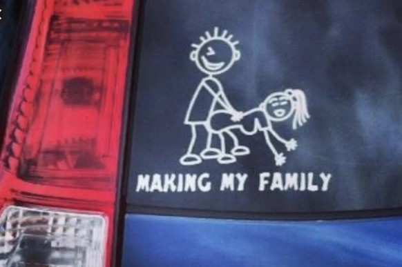 Okay bei diesen Autoaufklebern mussten wir lachen. Bumper stickers olé

https://www.marcbrowne.net/marcblog/2017/6/29/kofanger-klistermrke-bumper-stickers