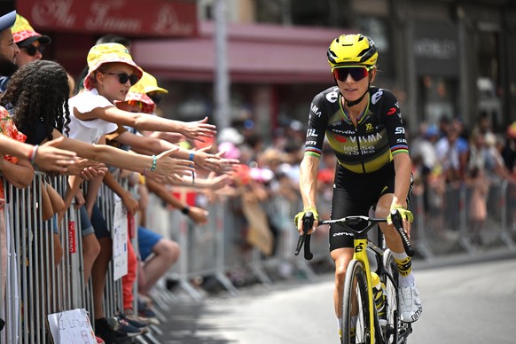 CLERMONT-FERRAND, FRANCE - JULY 31: Pauline Ferrand-Prevot of France and Team Visma | Lease a Bike prior to the 4th Tour de France Femmes 2025, Stage 6 /a 123.7km stage from Clermont-Ferrand to Ambert ...