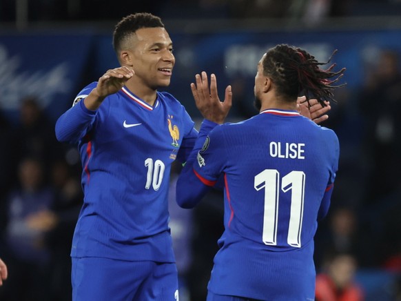 Kylian Mbappé et la France bien trop forte