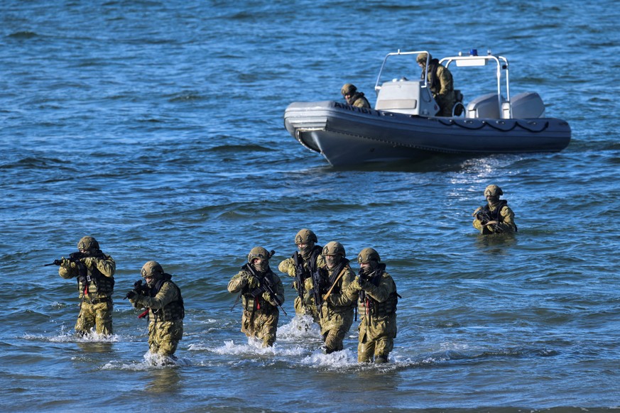 Alerte au «missile balistique» pendant la visite du chef de l'Otan
