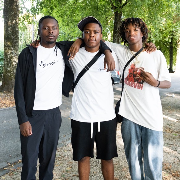 Dayron, le grand frère de Marvin, Daryl, son cousin et Kaljy, son ami.