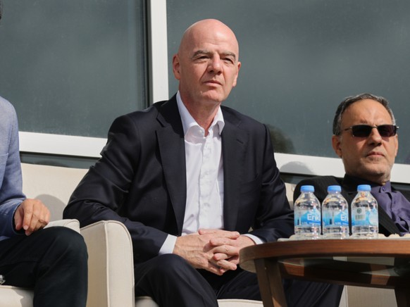 Le président Gianni Infantino a fait le déplacement en Turquie pour rencontrer la sélection iranienne.