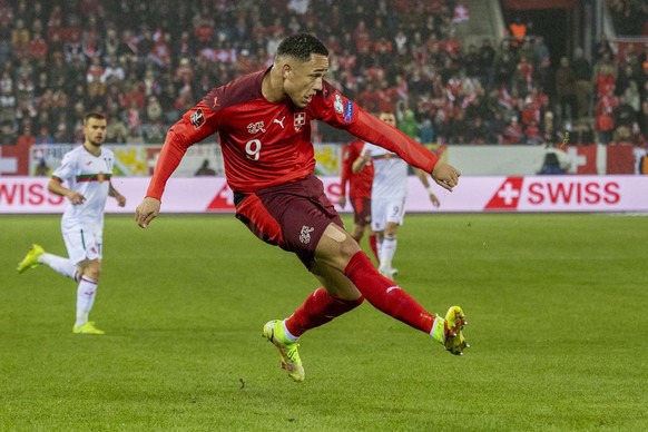 Switzerland&#039;s Noah Okafor at the 2022 FIFA World Cup European Qualifying Group C soccer match between Switzerland and Bulgaria at the swissporarena in Luzern, Switzerland, on Monday, November 15, ...