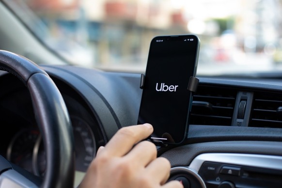 Voici comment Genève encadre désormais les chauffeurs Uber.