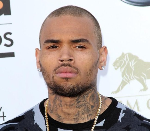 Chris Brown est (encore) accusé d&#039;avoir agressé une femme. watson