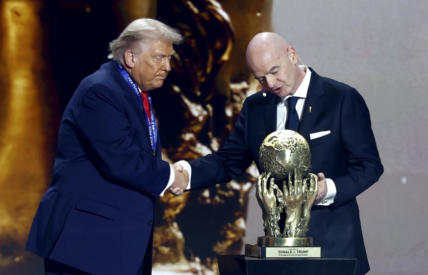 Polémique Infantino-Trump: la FIFA sort du silence