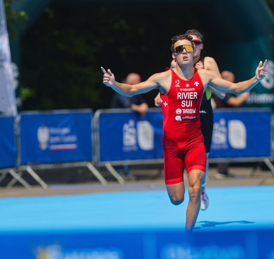 Thibault Rivier, nouveau champion du monde junior de triathlon.
