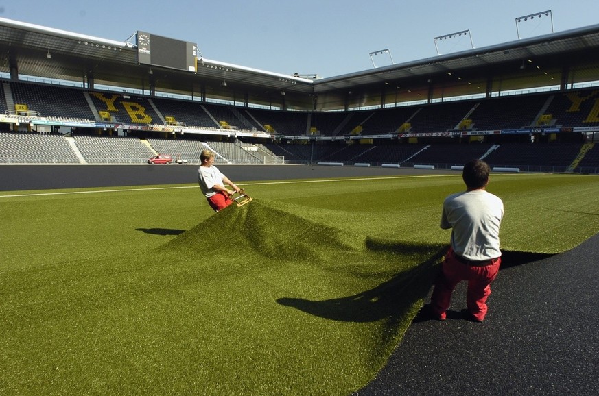 Young Boys, qui reçoit Manchester City mercredi en Ligue des champions, profite-t-il de son terrain?Deux experts ne sont pas d&#039;accord. Le débat est ouvert. Champions League: YB avantagé par son t ...