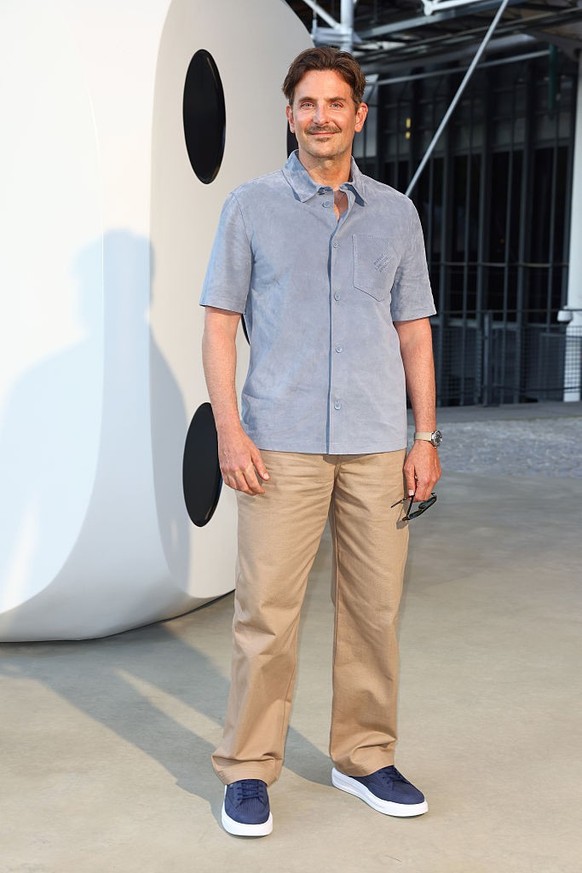PARIS, FRANCE - JUNE 24: (EDITORIAL USE ONLY - For Non-Editorial use please seek approval from Fashion House) Bradley Cooper attends the Louis Vuitton Menswear Spring/Summer 2026 show as part of Paris ...