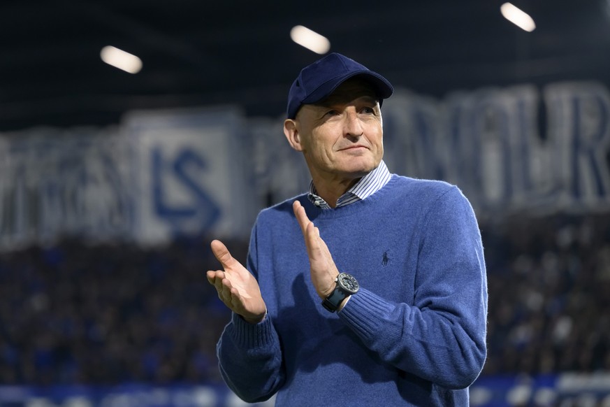 Lausanne's head coach Peter Zeidler during the second leg of the UEFA Conference League play-off match between FC Lausanne-Sport, LS, against SK Sigma Olomouc of Czechia, at the stade de la Tuili ...