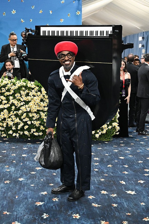 André 3000 at The 2025 Met Gala Celebrating "Superfine: Tailoring Black Style" held at the Metropolitan Museum of Art on May 05, 2025 in New York, New York. (Photo by Gilbert Flores/Variety  ...
