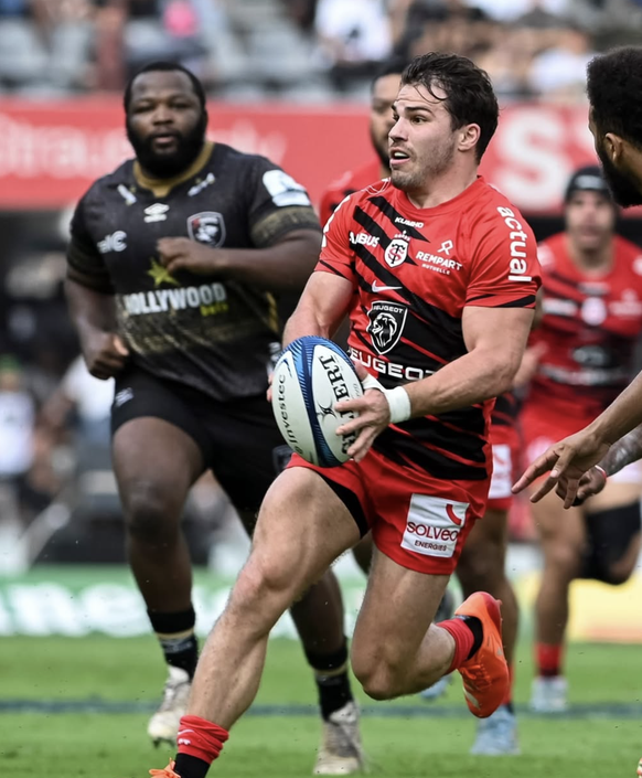 Antoine Dupont (en rouge), star du Stade toulousain.