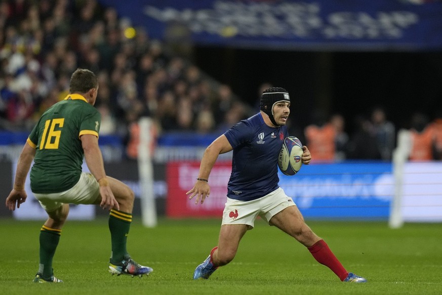 Antoine Dupont était titulaire, et ce, moins d'un mois après son opération.