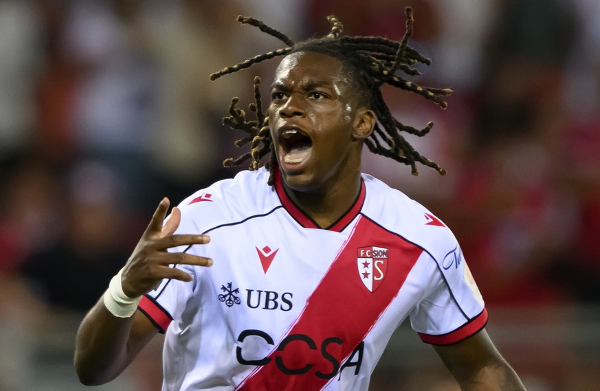 Ils rêvent de voler à la Suisse la pépite du FC Sion