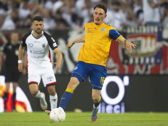 Noah Persson (au premier plan) et GC joueront bien en Super League la saison prochaine.