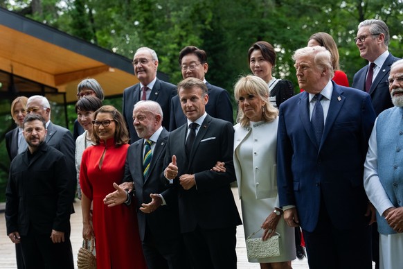 Italy's Prime Minister Giorgia Meloni, European Council President Antonio Costa, Ukraine's President Volodymyr Zelenskyy, Japan's Prime minister Sanae Takaichi, Switzerland's Presi ...
