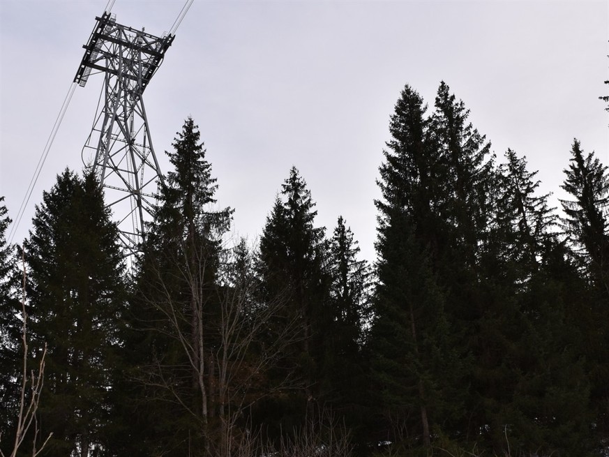 grisons laax accident mortel apprenti télécabines