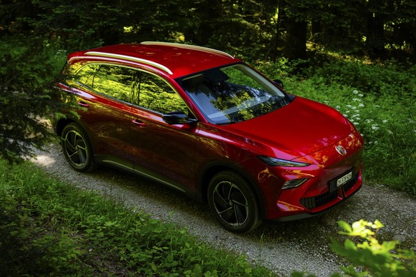MG S5 EV