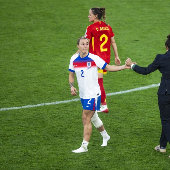 L&#039;Anglaise Lucy Bronze a accumulé près de 10 heures de jeu sur l&#039;Euro 2025 tout en ayant le tibia gauche fracturé.
