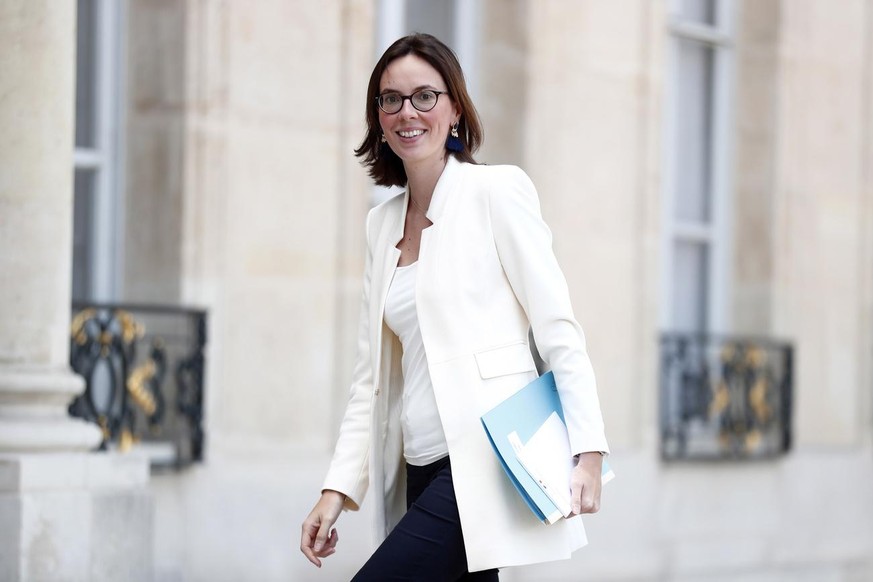 epa08532284 French Minister of Transformation and Public Service Amelie de Montchalin arrives for the first minister council of the Castex government at the Elysee Palace in Paris, France, 07 July 202 ...