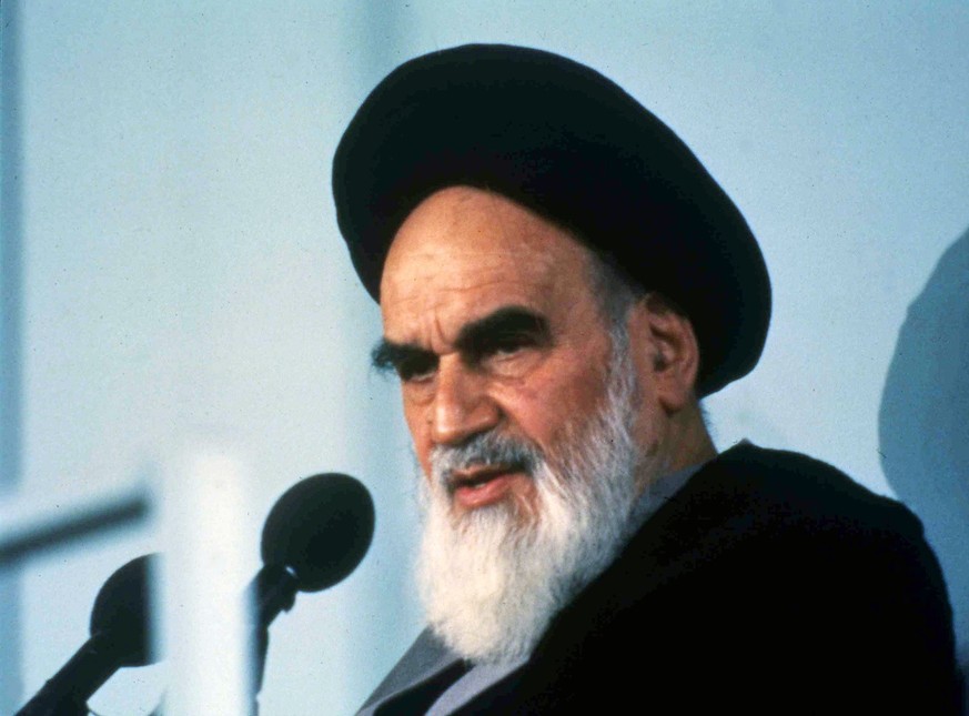 Iran&#039;s Ayatollah Khomeini during an audience with high-ranking Iranian officials and members of the Foreign Diplomatic Corps, in Tehran, June 1985. (AP Photo)