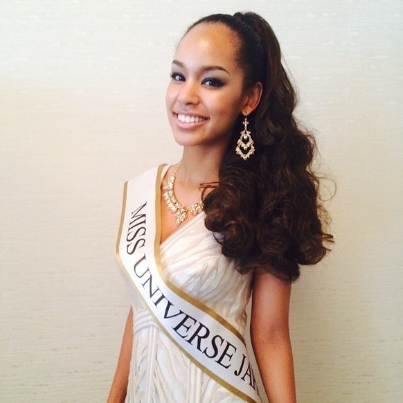 Ariana Miyamoto, Miss Japon 2015, est née d'un père afro-américain et d'une mère japonaise.