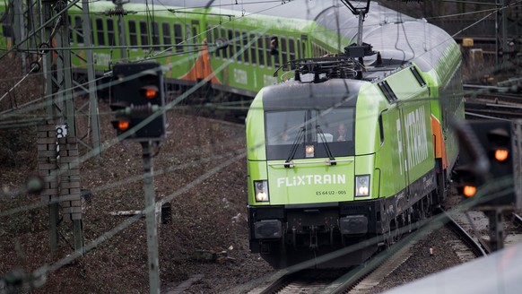 CFF et Flixtrain en Suisse. Le monopole des CFF n&#039;est pas bon.