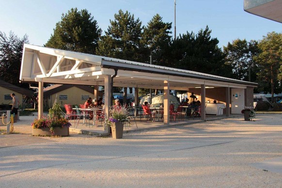 Le camping d&#039;Yverdon Plage.