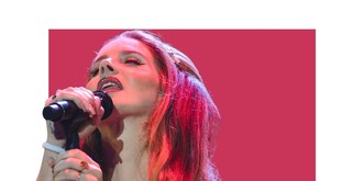 67 000 personnes en larmes devant Lana Del Rey en Italie: on y était