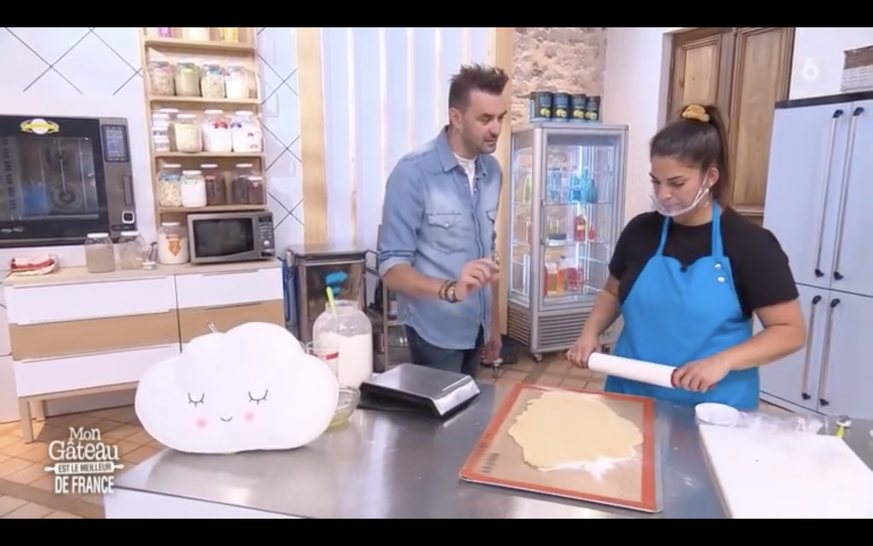 Carine Dizerens, Romande sur M6 à &quot;mon gâteau est le meilleur de France&quot;. Ici avec Cyril Lignac