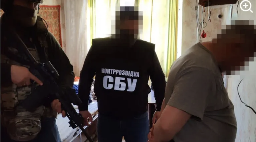 Arrestation d&#039;un présumé espion ukrainien travaillant pour les Russes. Photo des services secrets ukrainiens.