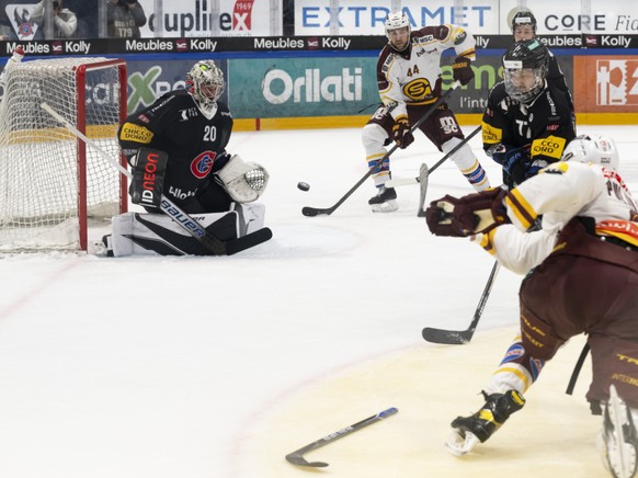 Fribourg a résisté aux assauts genevois en fin de match.