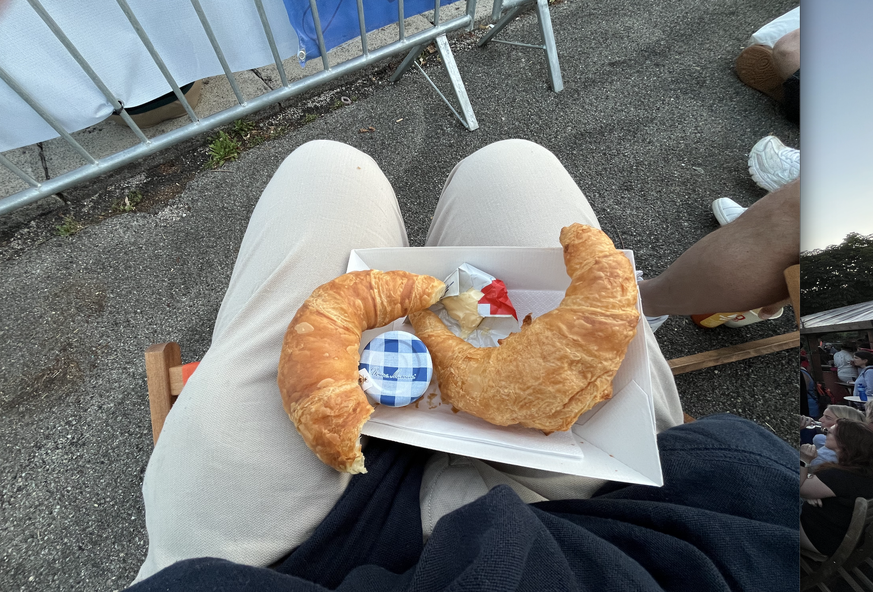 Plus pratique à manger qu'un hot-dog ou une saucisse dégoulinant de ketchup...