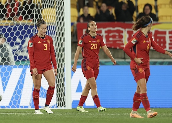 Naufrage total contre le Japon (4-0).