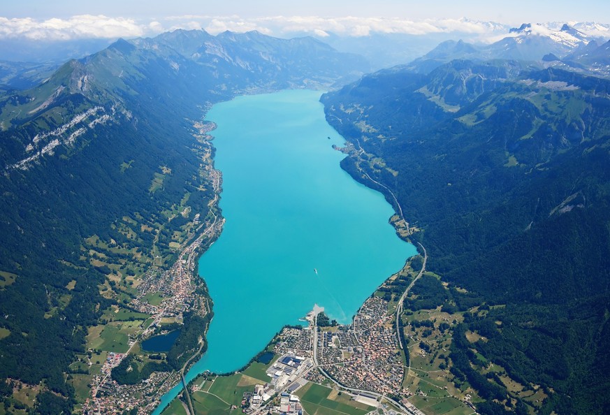 Un hélicoptère de la Rega a procédé au sauvetage d&#039;un randonneur en difficulté mercredi soir dans l&#039;Oberland bernois.