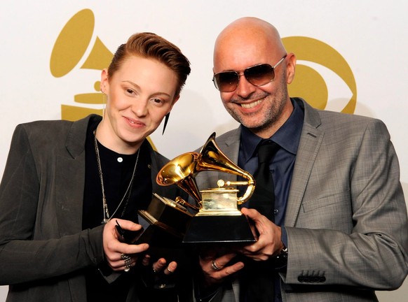 La Roux, alias Elly Jackson, aux Grammy Awards 2011. Les messages de la chanteuse font partie des pièces à conviction.