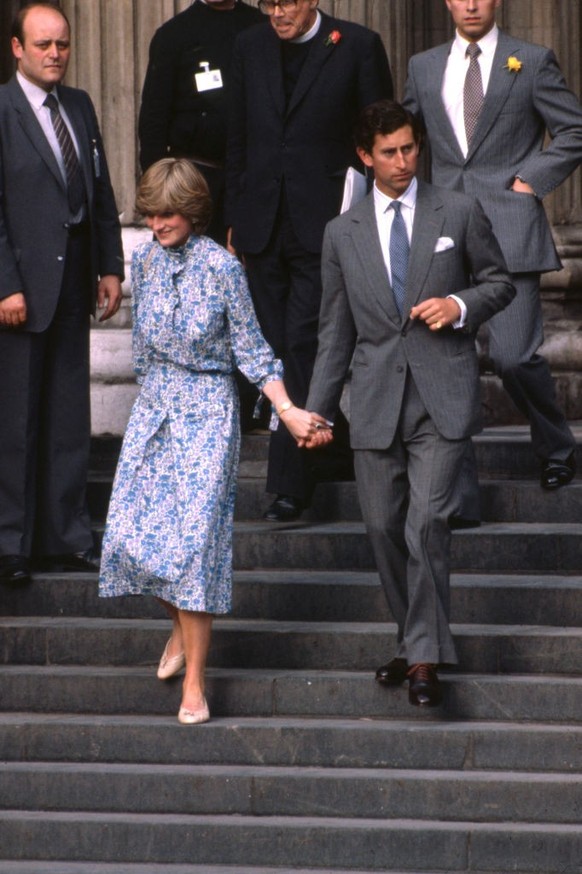 Lady Diana et le Prince Charles à Londres, dans les années 1980. (Photo by Bertrand LAFORET/Gamma-Rapho via Getty Images)