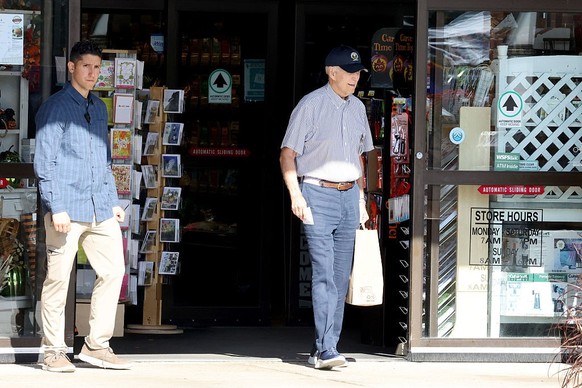 WILMINGTON, DE - SEPTEMBER 7: Joe Biden is seen at Janssen&#039;s Market on September 7, 2025 in Wilmington, Delaware. (Photo by MEGA/GC Images)