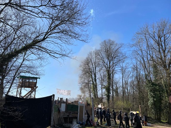 En direct de la ZAD du Mormont