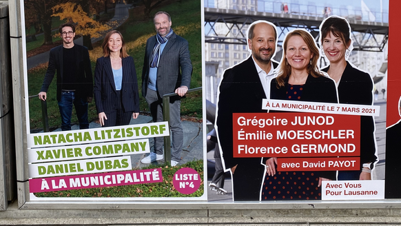 Affiches Ã©lectorales Ã  Lausanne. Ici, Les Verts et le PS.