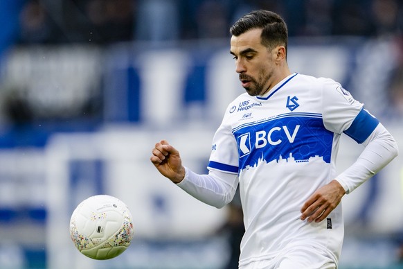 Noe Dussenne (LS) en action lors de la rencontre de football de Super League entre FC Lausanne-Sport, LS, et FC Zuerich, FCZ, le dimanche 8 decembre 2024 au stade de la Tuiliere a Lausanne. (KEYSTONE/ ...