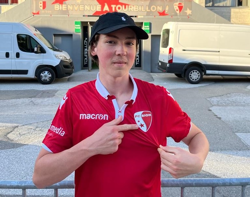 Adrien Kroonen, grand fan belge du FC Sion, est venu pour la première fois à Tourbillon lors du derby romand de Super League entre le club valaisan et le Servette FC.