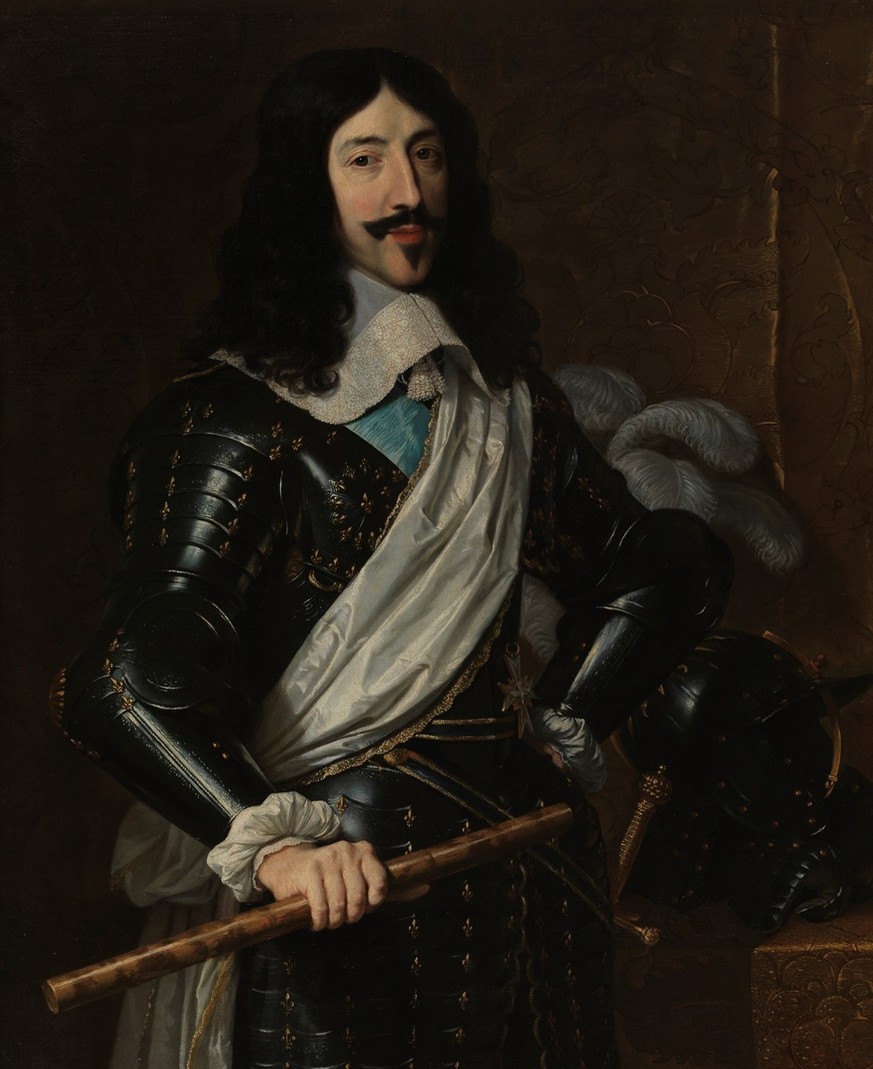 En armure avec perruque: Louis XIII en 1655. Tableau de Philippe de Champaigne.
https://www.museodelprado.es/coleccion/obra-de-arte/wd/87f494b3-fa72-4990-b2fc-fb9c76a527b4