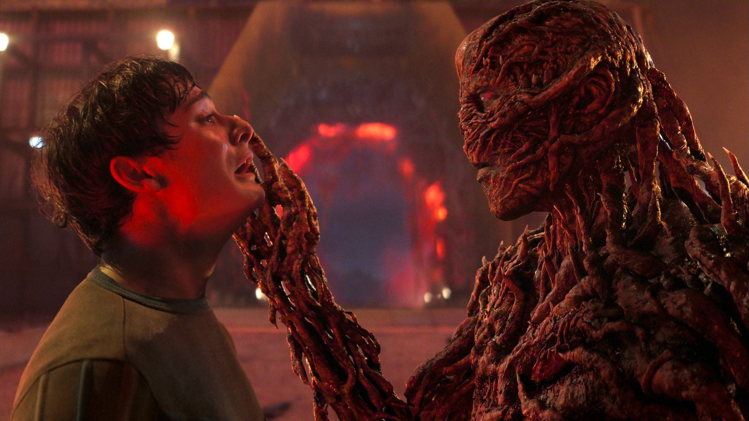 STRANGER THINGS: SEASON 5. Noah Schnapp as Will Byers and Jamie Campbell Bower as Vecna in Stranger Things: Season 5. Cr. COURTESY OF NETFLIX © 2025