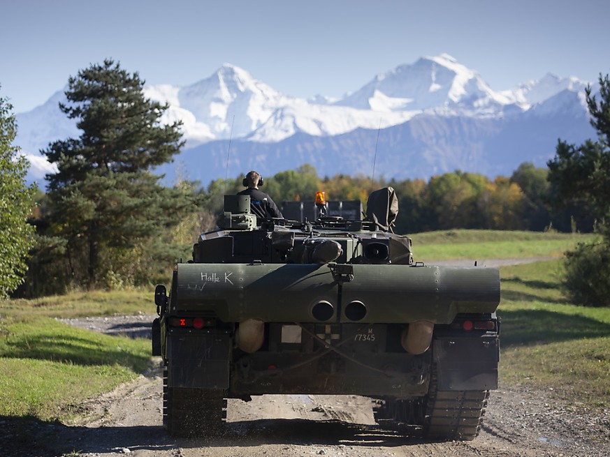 Ces dernières semaines, des États européens ont adressé des demandes à la Suisse concernant la livraison de matériel de guerre, notamment de chars Leopard 2 (archives).