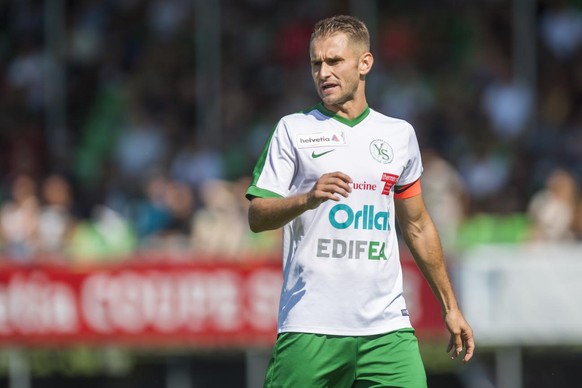 Le joueur vaudois Mustafa Sejmenovic, lors de la rencontre de Coupe de Suisse entre Yverdon-Sport FC et Neuchatel Xamax FCS le dimanche 18 aout 2019 a Yverdon. (KEYSTONE/Jean-Christophe Bott)