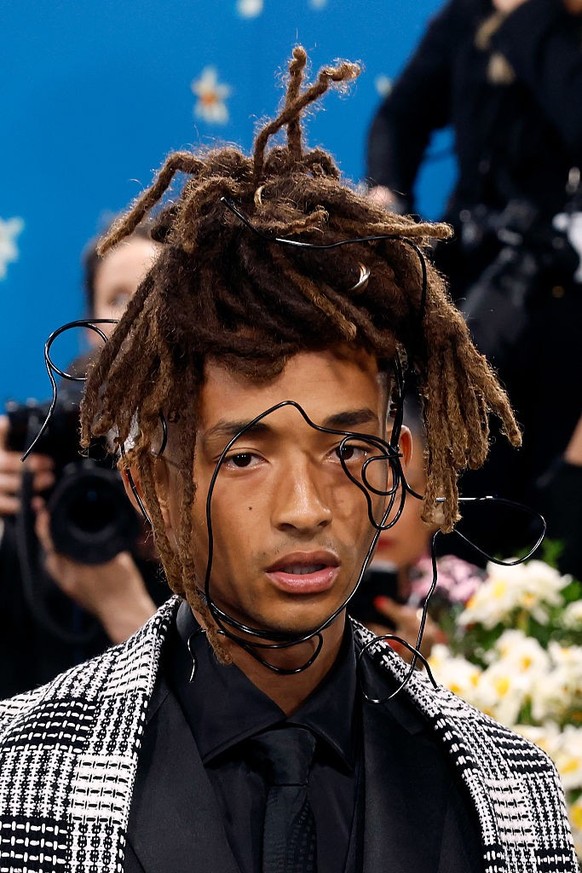 NEW YORK, NEW YORK - MAY 05: Jaden Smith attends &quot;Superfine: Tailoring Black Style&quot;, the 2025 Costume Institute Benefit, at Metropolitan Museum of Art on May 05, 2025 in New York City. (Phot ...